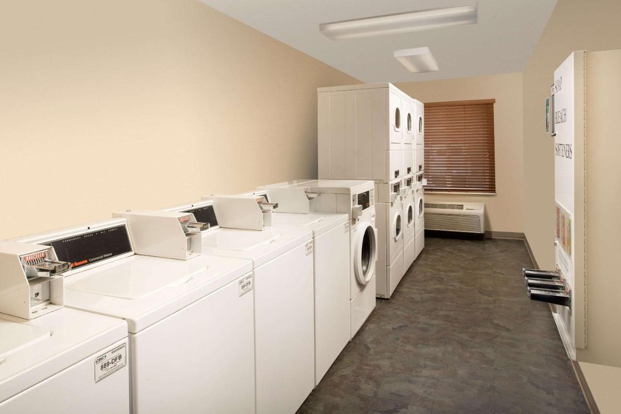 Woodspring Suites Greenville Симпсънвил Екстериор снимка