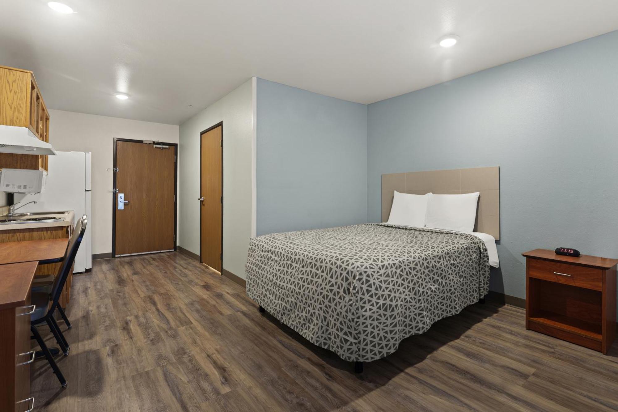 Woodspring Suites Greenville Симпсънвил Екстериор снимка