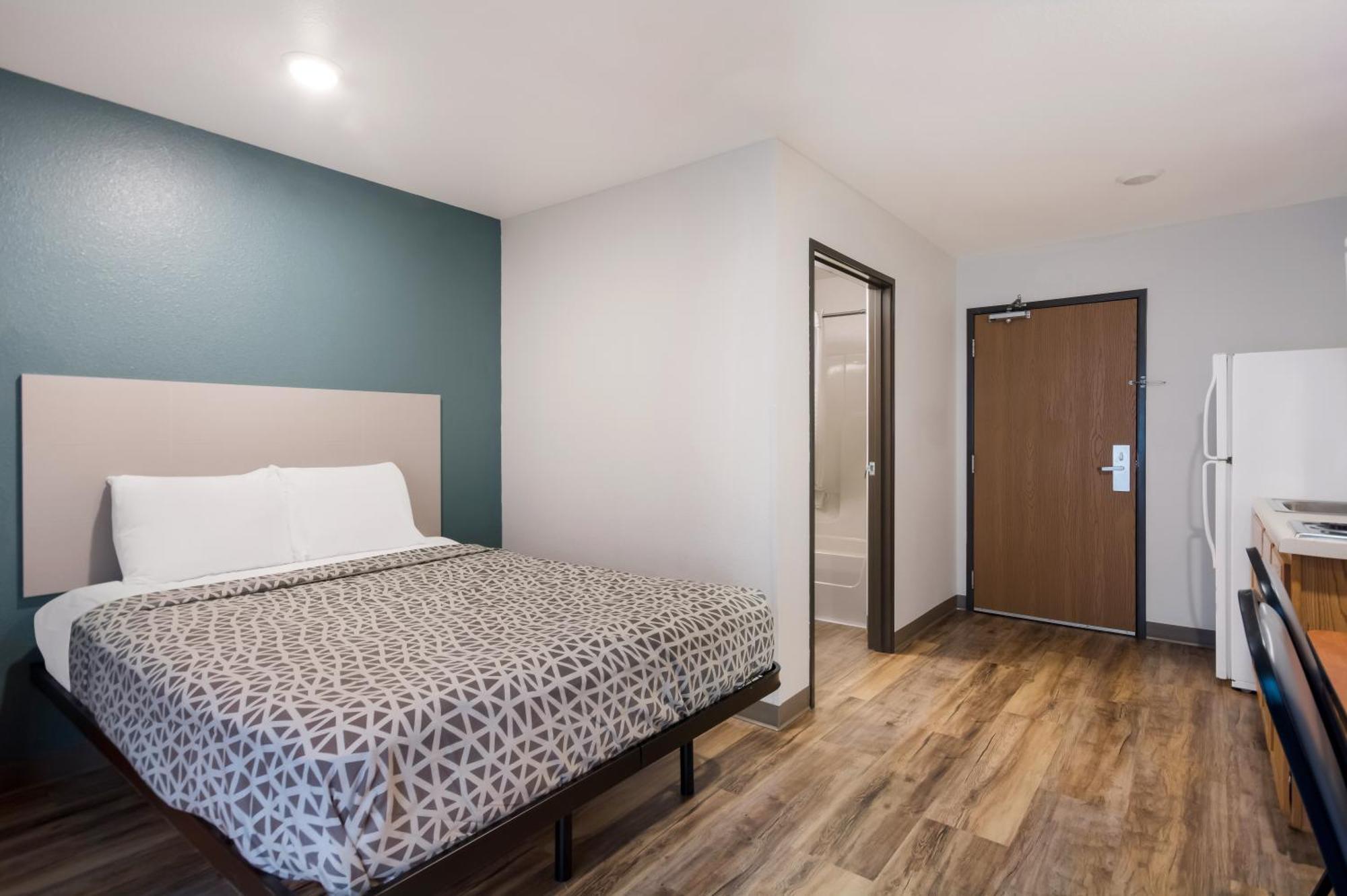 Woodspring Suites Greenville Симпсънвил Екстериор снимка
