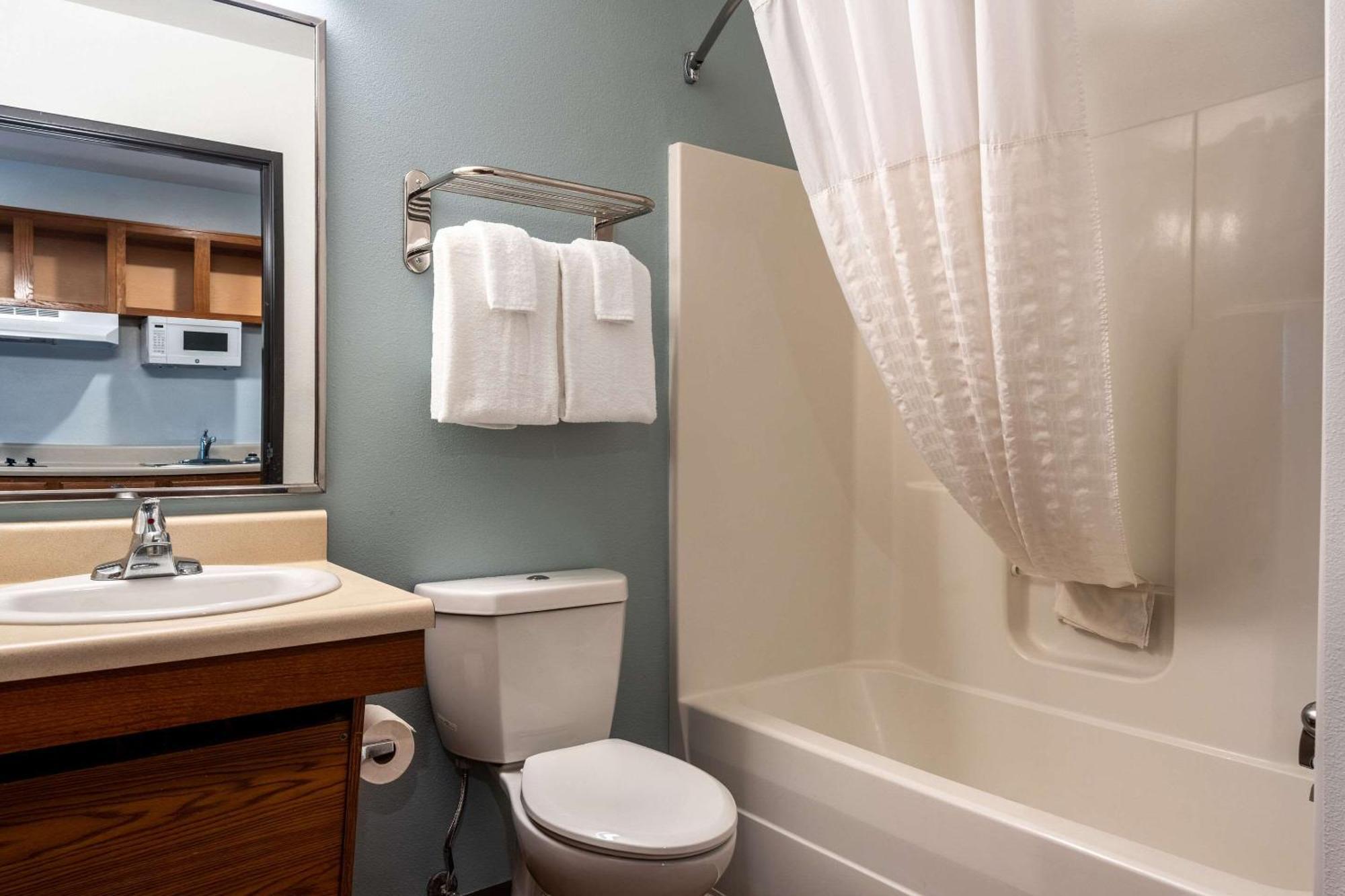 Woodspring Suites Greenville Симпсънвил Екстериор снимка