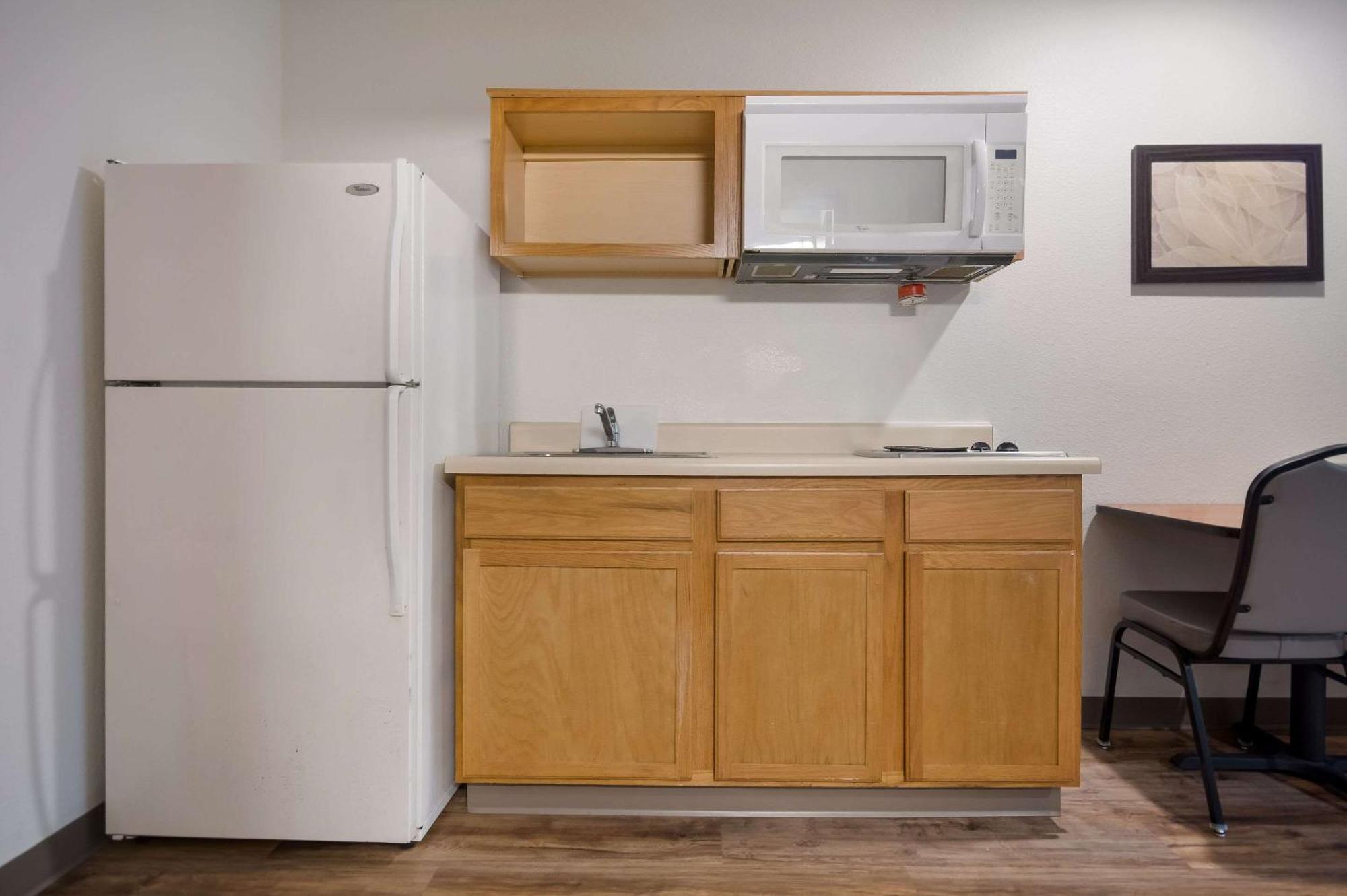 Woodspring Suites Greenville Симпсънвил Екстериор снимка