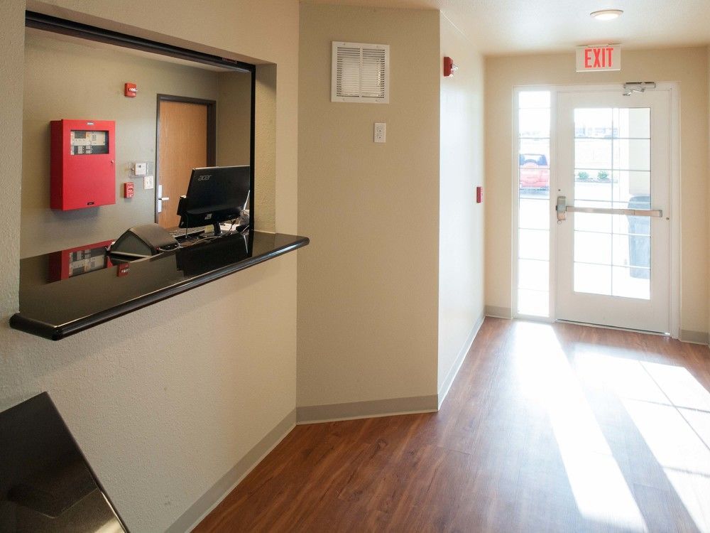 Woodspring Suites Greenville Симпсънвил Екстериор снимка