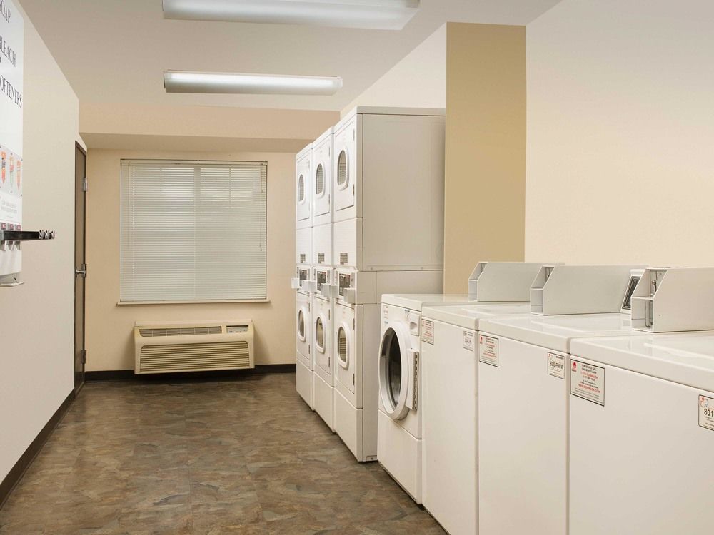 Woodspring Suites Greenville Симпсънвил Екстериор снимка